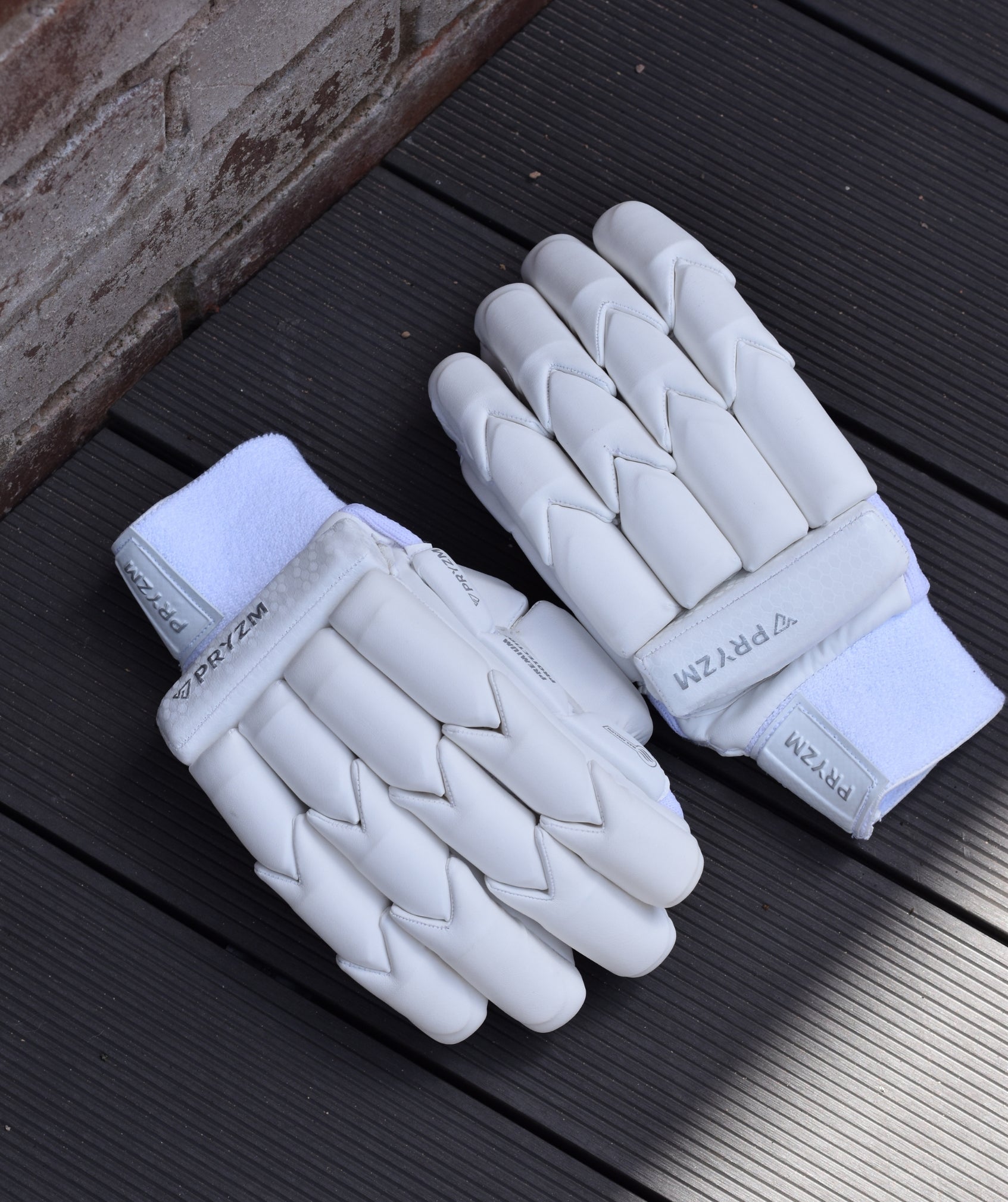 2026 Junior Tempo Batting Gloves (Youth + Junior Sizes)