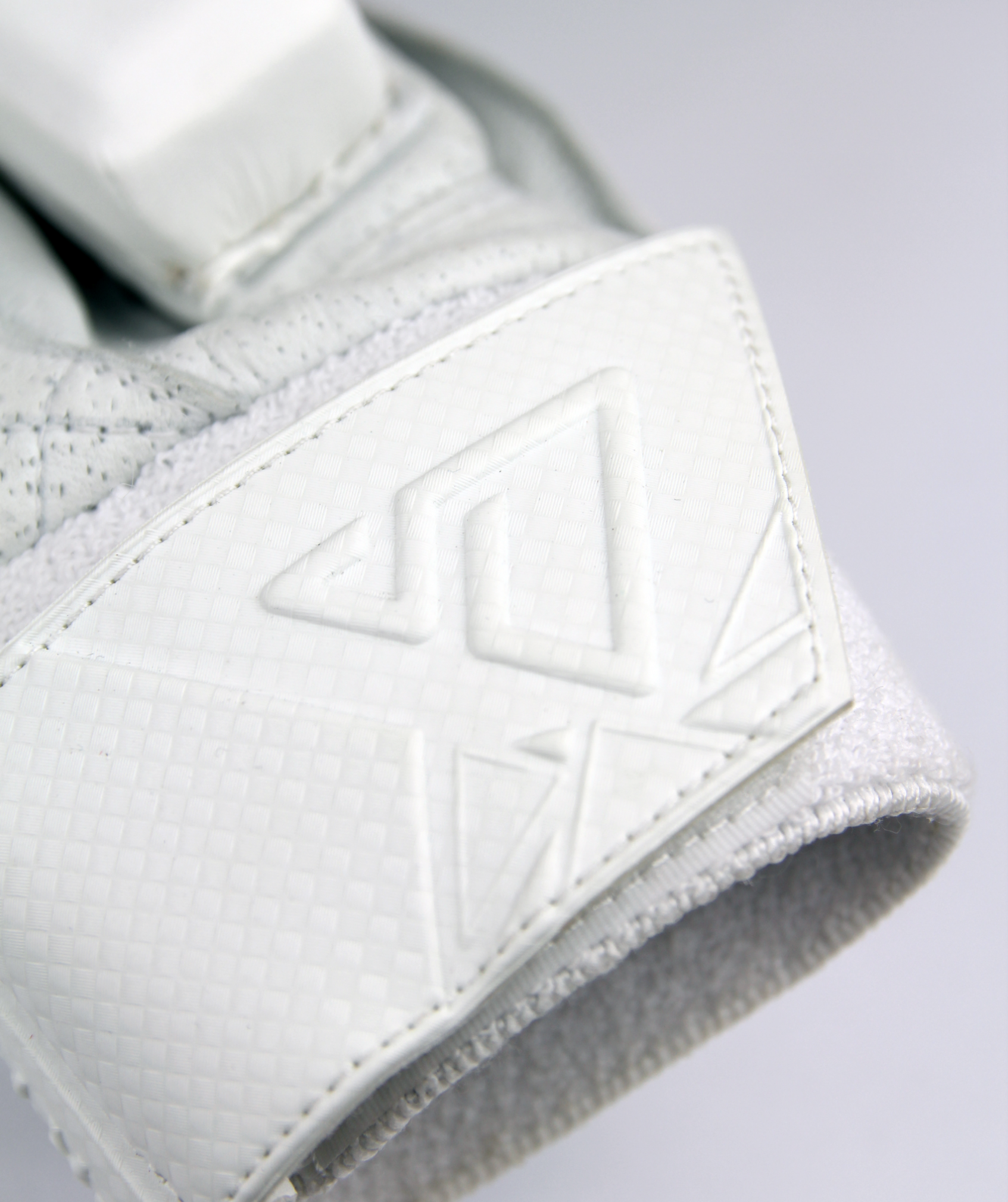 Signature Cricket Gloves - Youth/Junior (RH + LH)